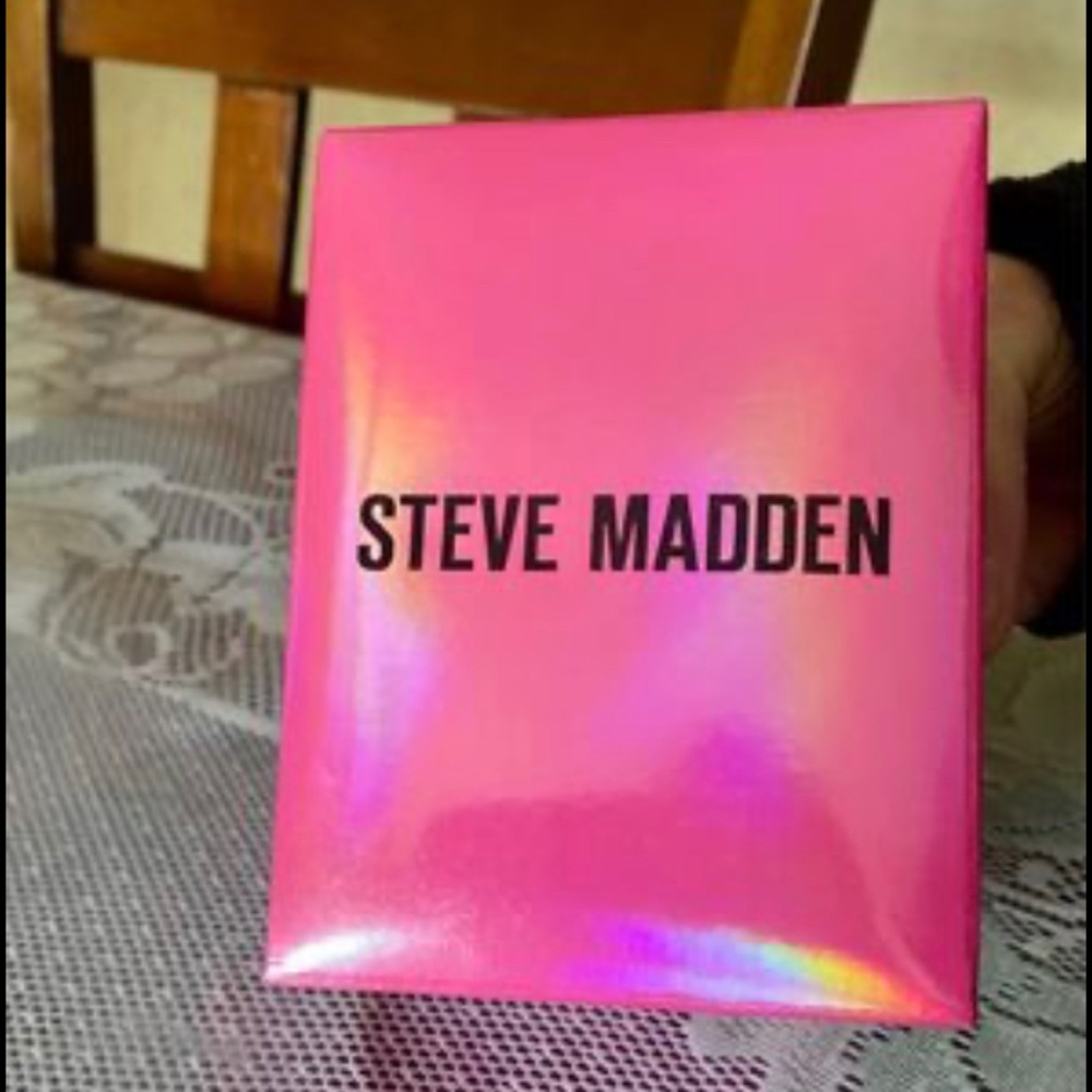 Steve Madden Rose gold watch